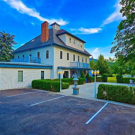 Gardenview Estate Bed And Breakfast Kettle Falls Екстериор снимка