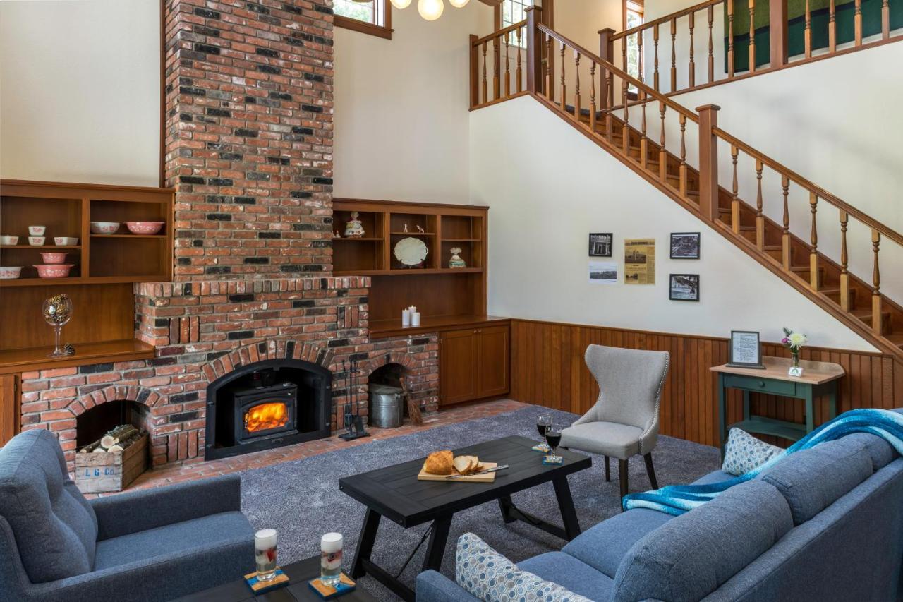 Gardenview Estate Bed And Breakfast Kettle Falls Екстериор снимка