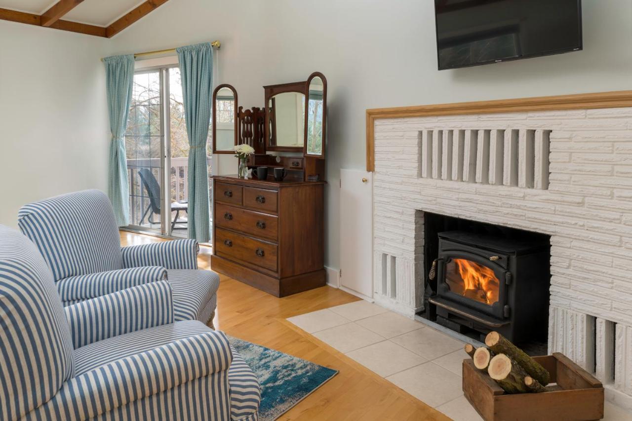Gardenview Estate Bed And Breakfast Kettle Falls Екстериор снимка