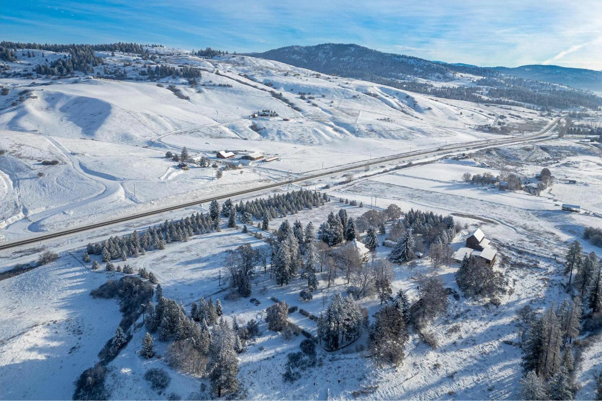 Gardenview Estate Bed And Breakfast Kettle Falls Екстериор снимка